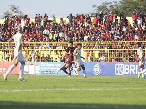 3.140 Penonton Saksikan Kekalahan PSM Atas Dewa United di Stadion BJ Habibie