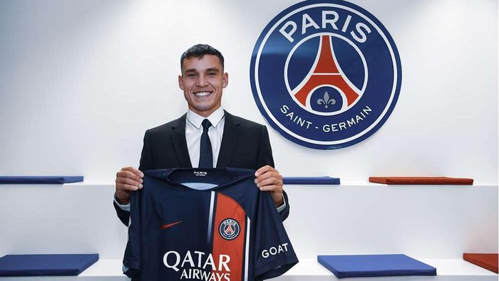 Manuel Ugarte jadi pemain anyar PSG.