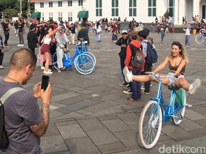 Kunjungan Wisman Nyaris 1 Juta Sebulan, Paling Banyak dari Negara Mana?