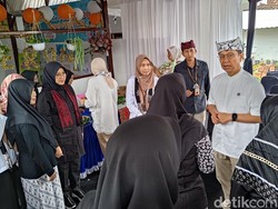 Menkes Imbau Warga Periksa Hewan Ternak Mati Mendadak Antisipasi Antraks