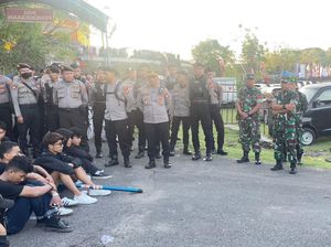 Polisi Korban Bentrokan Antarsuporter PSM Jalani Operasi gegara Kepala Retak Polisi Korban Bentrokan Antarsuporter PSM Jalani Operasi gegara Kepala Retak