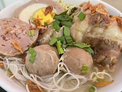 Endul! Ini 5 Bakso Paling Laris di Gading Serpong