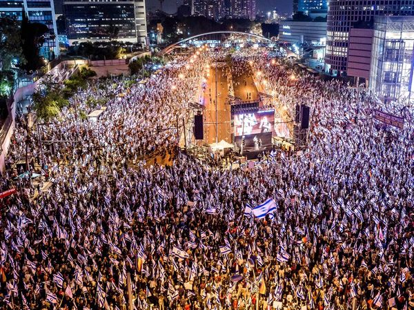 Demo Terbesar di Tel Aviv, Memprotes Benjamin Netanyahu