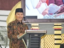 HNW Ajak Santri di Sumbawa Giat Belajar untuk Songsong Indonesia Emas