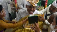 70 Remaja Ikuti Potong Gigi Massal Umat Hindu di Kota Bogor