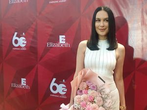 Di Balik Penampilan Segar Sophia Latjuba pada Usia 53 Tahun Di Balik Penampilan Segar Sophia Latjuba pada Usia 53 Tahun