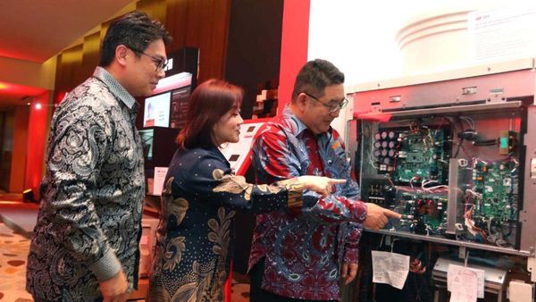 Topang Manufaktur, Industri Elektronik Tekan Emisi Karbon