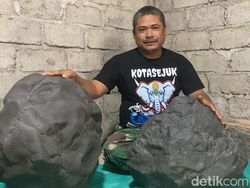Fakta-fakta Pria Nganjuk Temukan 2 Batu Meteor, Asli atau Palsu?