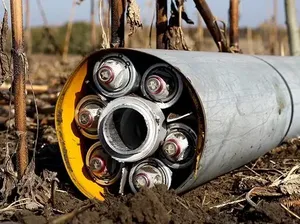 Ini Kelemahan Fatal Bom Cluster yang Dikirim AS untuk Ukraina Ini Kelemahan Fatal Bom Cluster yang Dikirim AS untuk Ukraina