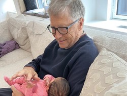 Gokil, Bill Gates Sudah Sumbangkan Uang Rp 1.643 Triliun