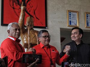 Warning PDIP ke Effendi Simbolon: Kebebasan Diatur Partai