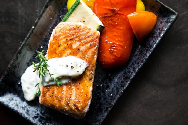 Ikan salmon/ Foto: pexels.com/Malidare Van