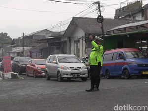 Operasi Patuh Lodaya, Polisi Pelototi Jalur Tengkorak di Subang Operasi Patuh Lodaya, Polisi Pelototi Jalur Tengkorak di Subang