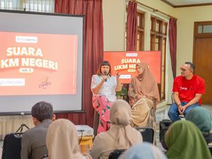 Komitmen Mendukung UKM di Pasar Online Komitmen Mendukung UKM di Pasar Online