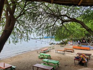 Pantai Bohay, Wisata Favorit di Probolinggo yang Bikin Rileks Pantai Bohay, Wisata Favorit di Probolinggo yang Bikin Rileks