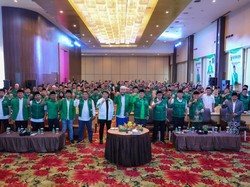 Mardiono Hadiri Pengukuhan & Bimtek Pemenangan Caleg PPP di Jakarta