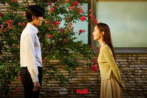 Potret Ahn Bo Hyun dan Shin Hye Sun dalam drama See You in My 19th Life