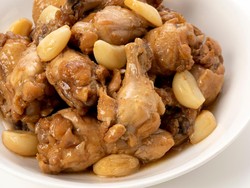 Resep Sayap Ayam Bumbu Bawang dan Saus Tiram yang Gurihnya Mantul