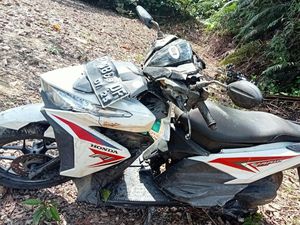 2 Mahasiswa Unri Tewas Kecelakaan Tunggal di Kampar Menuju Lokasi KKN 2 Mahasiswa Unri Tewas Kecelakaan Tunggal di Kampar Menuju Lokasi KKN