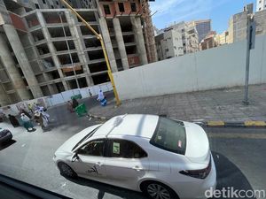 Uniknya Naik Taksi di Makkah: Tawar-menawar dan Bisa Angkut Penumpang Lain