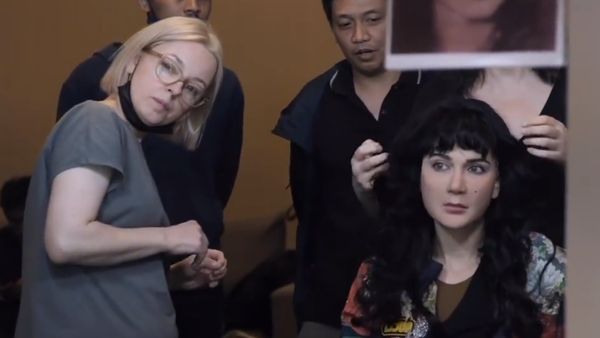 8 Foto Transformasi Luna Maya Jadi Suzanna, Makeup Hingga 4 Jam