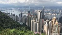 Menikmati Deretan Pencakar Langit Hong Kong dari Puncak Victoria