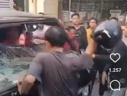 Viral Mobil Boks Dirusak Rombongan Pengiring Jenazah di Surabaya