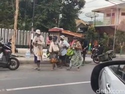 Heboh Rombongan Pengemis Diantar Jemput Mobil di Kota Madiun