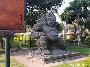 Legenda Arca Totok Kerot Kediri yang Kini Jadi Tempat Wisata Sejarah Legenda Arca Totok Kerot Kediri yang Kini Jadi Tempat Wisata Sejarah