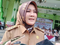 Warga Klaten Curhat Jalan Rusak Imbas Tol Jogja-Solo, Begini Kata Bupati