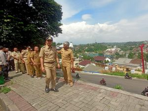 Wakil Wali Kota Bogor Tinjau Lokasi Revitalisasi Pedestrian Lawang Gintung