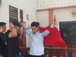 Duo WN Aljazair Divonis 1,5 Tahun Penjara gegara Curi HP-Pakaian