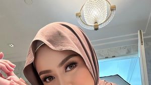 10 Transformasi Gaya Nathalie Holscher Mulai dari Mualaf Hingga Lepas Hijab