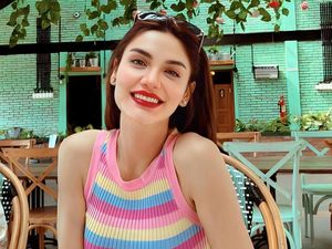 5 Potret Penampilan Hilda Vitria yang Kini Kurus 5 Potret Penampilan Hilda Vitria yang Kini Kurus