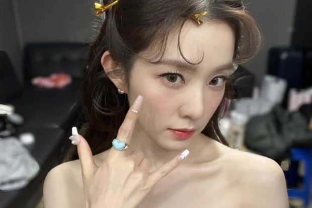 Kulit putih Kulit putih menjadi standar kecantikan di Korea karena dianggap lebih indah