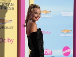 Kulit Margot Robbie Mulus di Film Barbie, Ternyata karena Konsumsi Minuman Ini