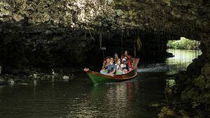 Menjelajahi Geopark Maros-Pangkep yang Jadi UNESCO Global Geopark