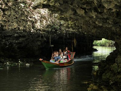 Menjelajahi Geopark Maros-Pangkep yang Jadi UNESCO Global Geopark