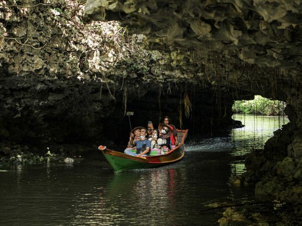 Menjelajahi Geopark Maros-Pangkep yang Jadi UNESCO Global Geopark