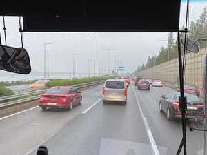 Hyundai Laris Manis, Orang Korea Lebih Suka Merek Lokal Hyundai Laris Manis, Orang Korea Lebih Suka Merek Lokal