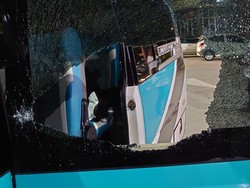 Mobil Rombongan Gresik United Dilempari Baut di Tol Boyolali