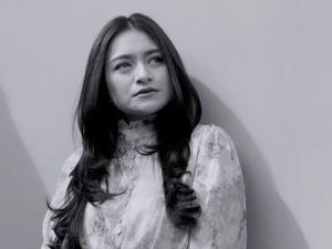 Nathalie Holscher Tiba-tiba Unggah Video Tanpa Hijab Nathalie Holscher Tiba-tiba Unggah Video Tanpa Hijab