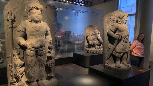 Potret Harta Karun Lombok hingga Arca yang Kembali ke RI dari Masa Penjajahan