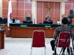 Praperadilan Gagal Bayar Bank Jambi, Ahli: SPDP-Penahanan Bersamaan Cacat Hukum