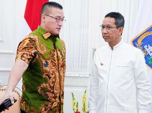 Anggota DPRD DKI Jakarta Kenneth Geram Rusun Dihuni Warga Punya Mobil-Kapal Anggota DPRD DKI Jakarta Kenneth Geram Rusun Dihuni Warga Punya Mobil-Kapal