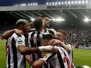 Target Newcastle Musim Depan: Raih Trofi!