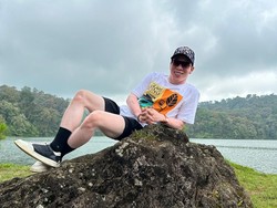 Presenter Bule Chanqide Ungkap Bayaran Mahal Jadi MC Pernikahan 2 Anjing Viral