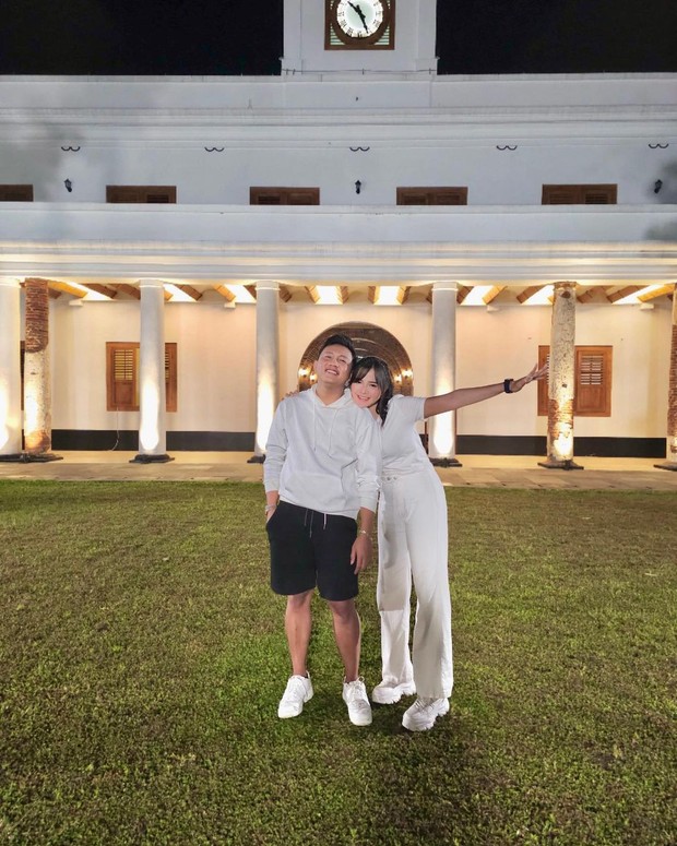 Denny Caknan dan Bella Bonita/ Foto: instagram.com/bellabonita_r.a Denny Caknan dan Bella Bonita