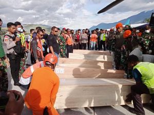 Daftar 6 Jenazah Korban Jatuhnya Pesawat SAM Air yang Teridentifikasi Daftar 6 Jenazah Korban Jatuhnya Pesawat SAM Air yang Teridentifikasi