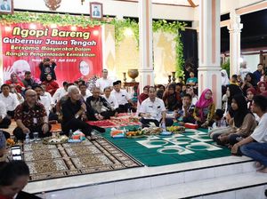 Serap Aspirasi, Ganjar Pranowo Ngopi Bareng Warga di Sukoharjo